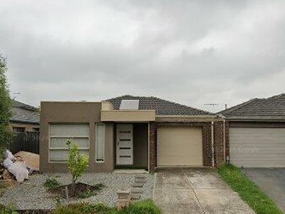 38 Hatchlands Drive, Deer Park