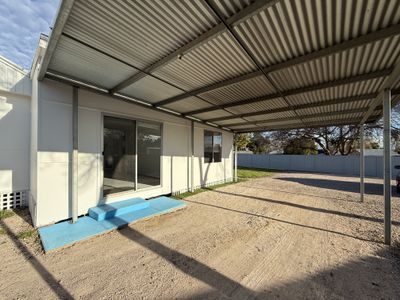 18 Walter Bull Crescent, Griffith