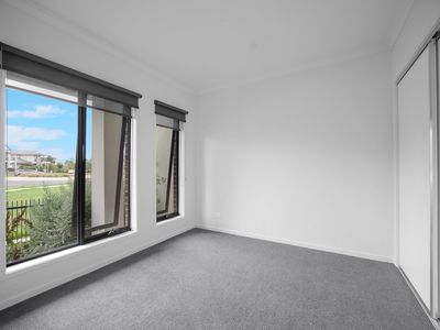 4 Ansons Walk, Werribee