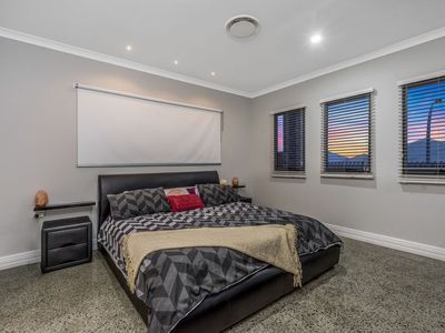 16 Tinsel Street, Yanchep