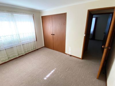 2 / 10 Sinns Avenue, Werribee