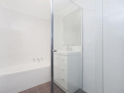 18 / 602-608 Princes Highway, Kirrawee