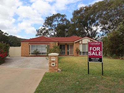 8 Fairy Dell Court, Heathcote