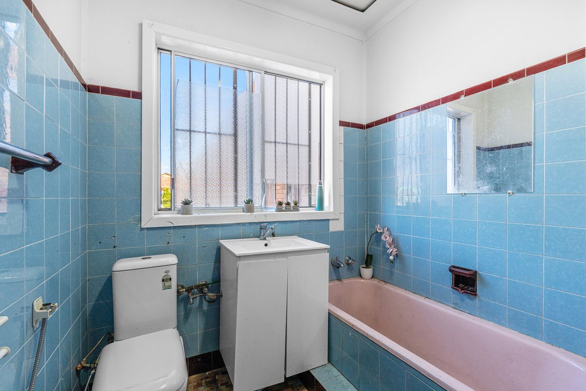 163 Oak Road, Kirrawee