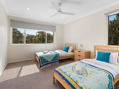 21 Tranquility Circuit, Helensvale