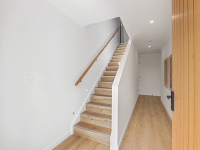 45 Graduation Parade, Taperoo