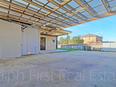 32 Leylands Parade, Belmore