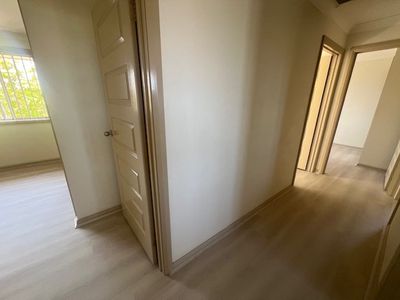 85B Falcon Circuit, Green Valley