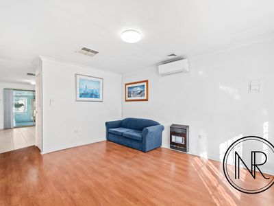 23 Farnesian Circle, Mirrabooka