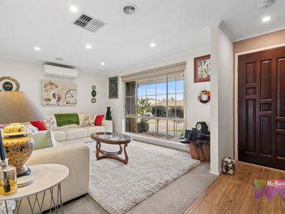 9 Creighton Way, Mornington