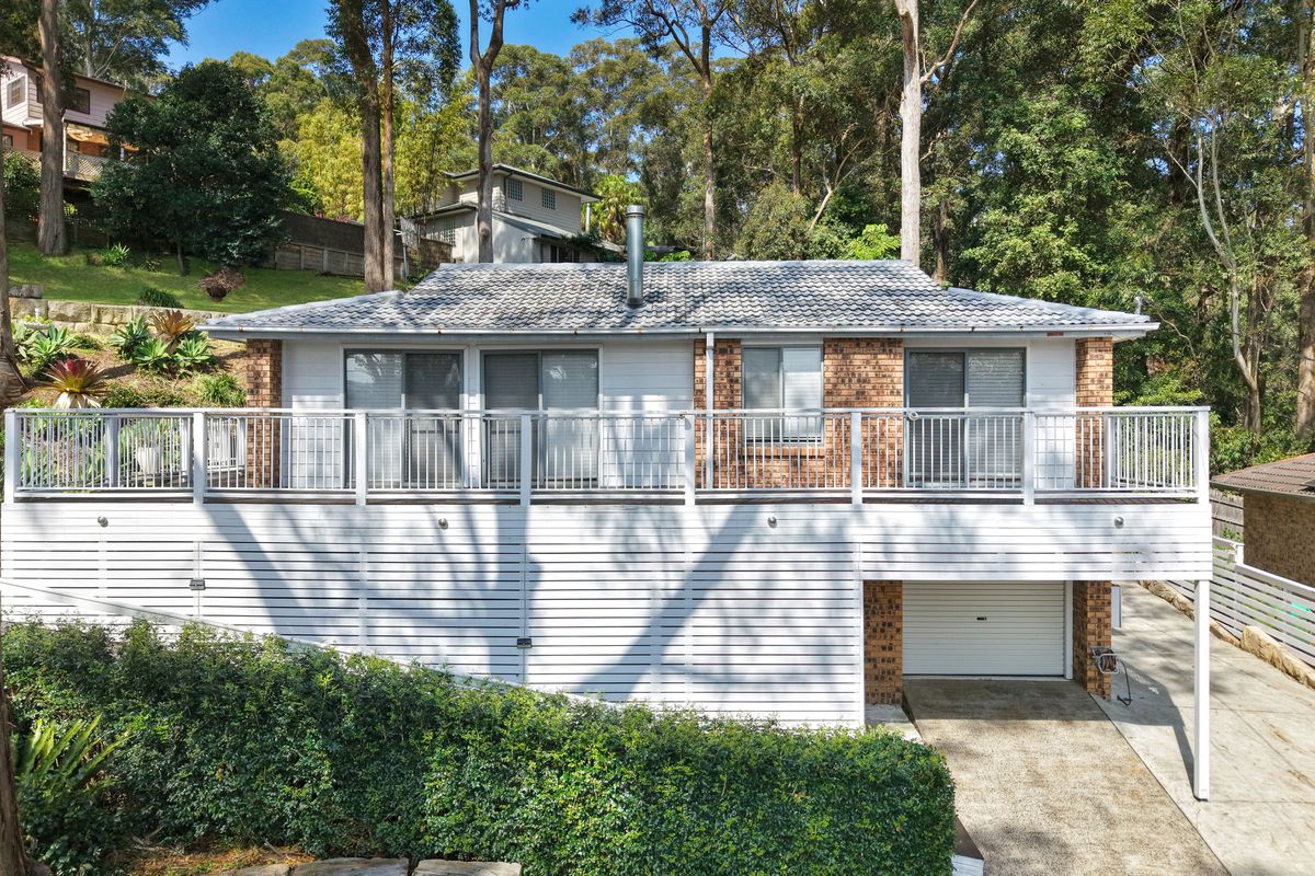 10 Mondy Crescent, Avoca Beach