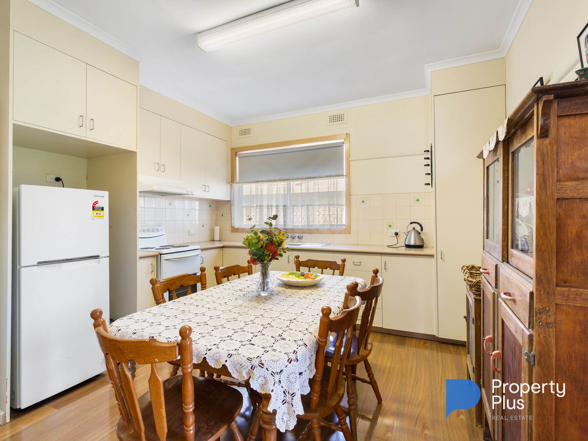 4 Mary Street, Charlton
