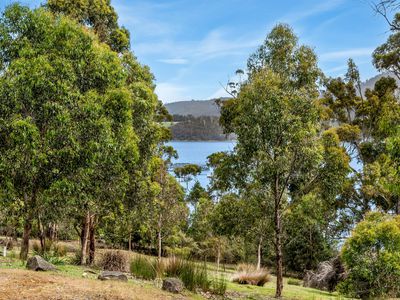 758 Cygnet Coast Road, Petcheys Bay