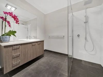 12 Atherton Way, Cranbourne West