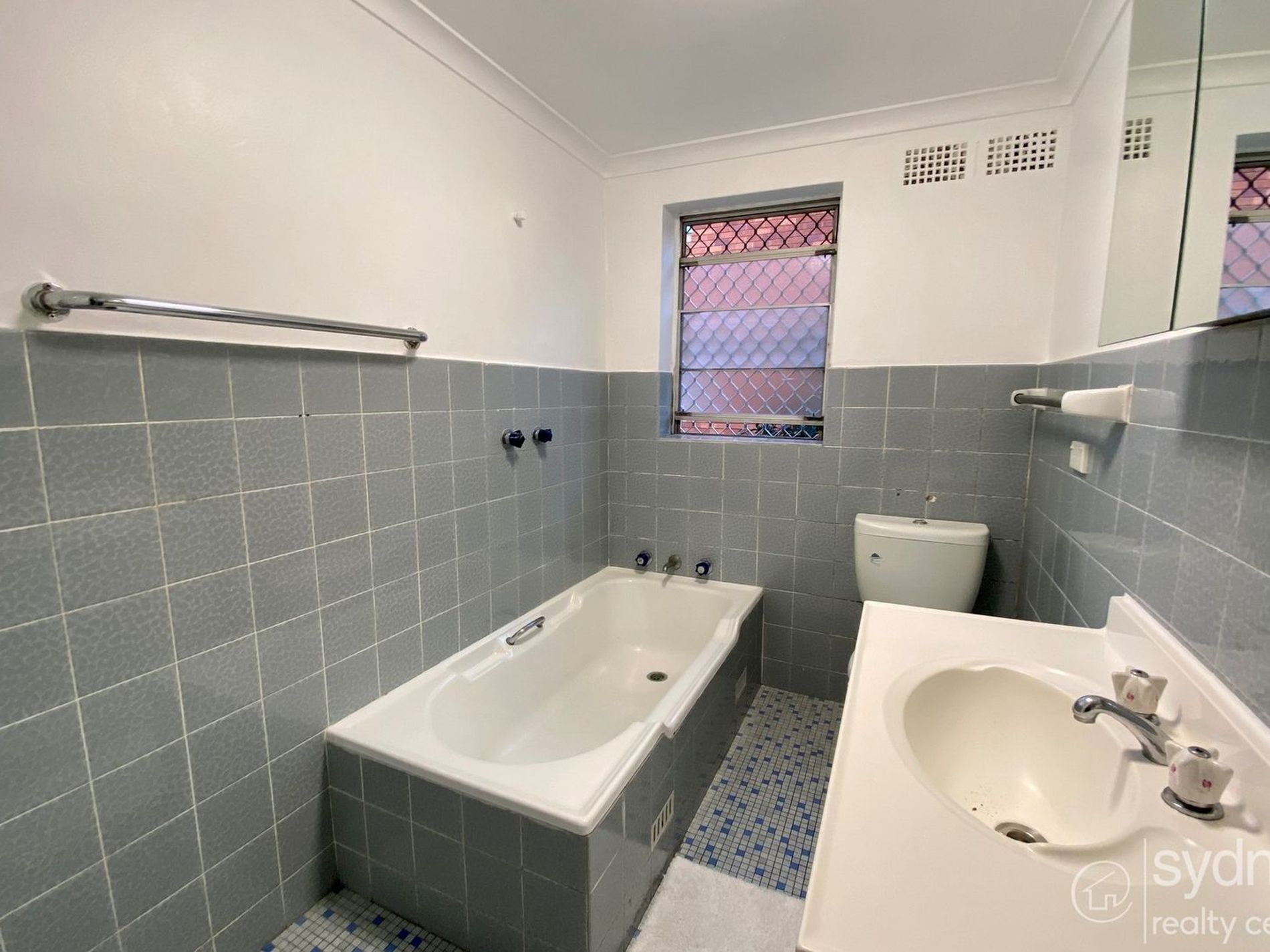 4 / 19 Jauncey Place, Hillsdale