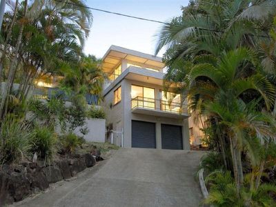 31 Yakola Parade, Alexandra Headland