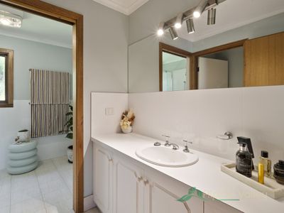 6 Lambert Street, Tawonga