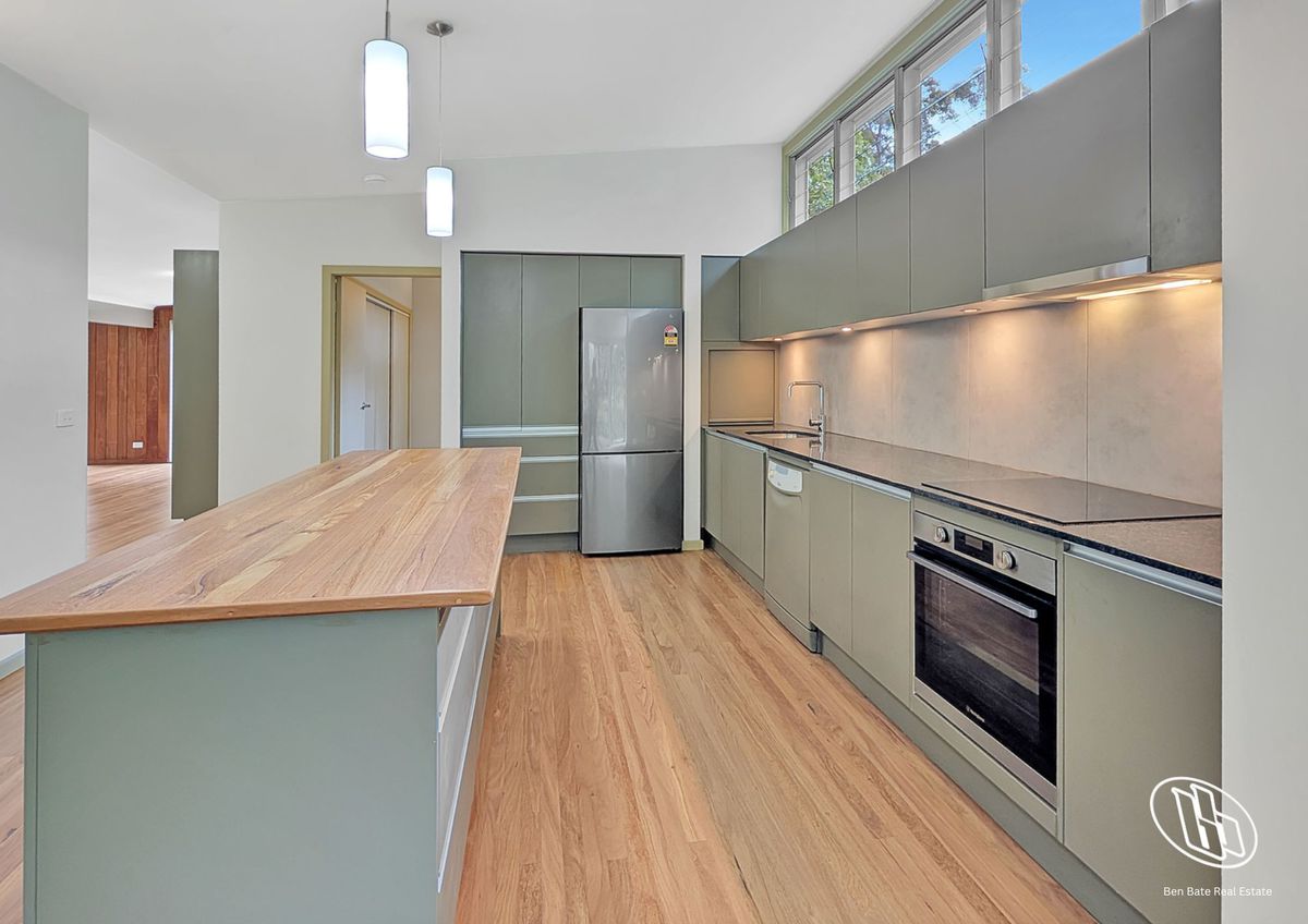 4 Lloyd Place, Mystery Bay