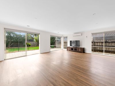 9 Sirens Place, Hallam