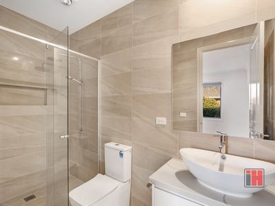 2 / 4 Fortune Street, Box Hill North