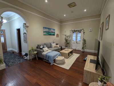 8 Hare Street, Lamington