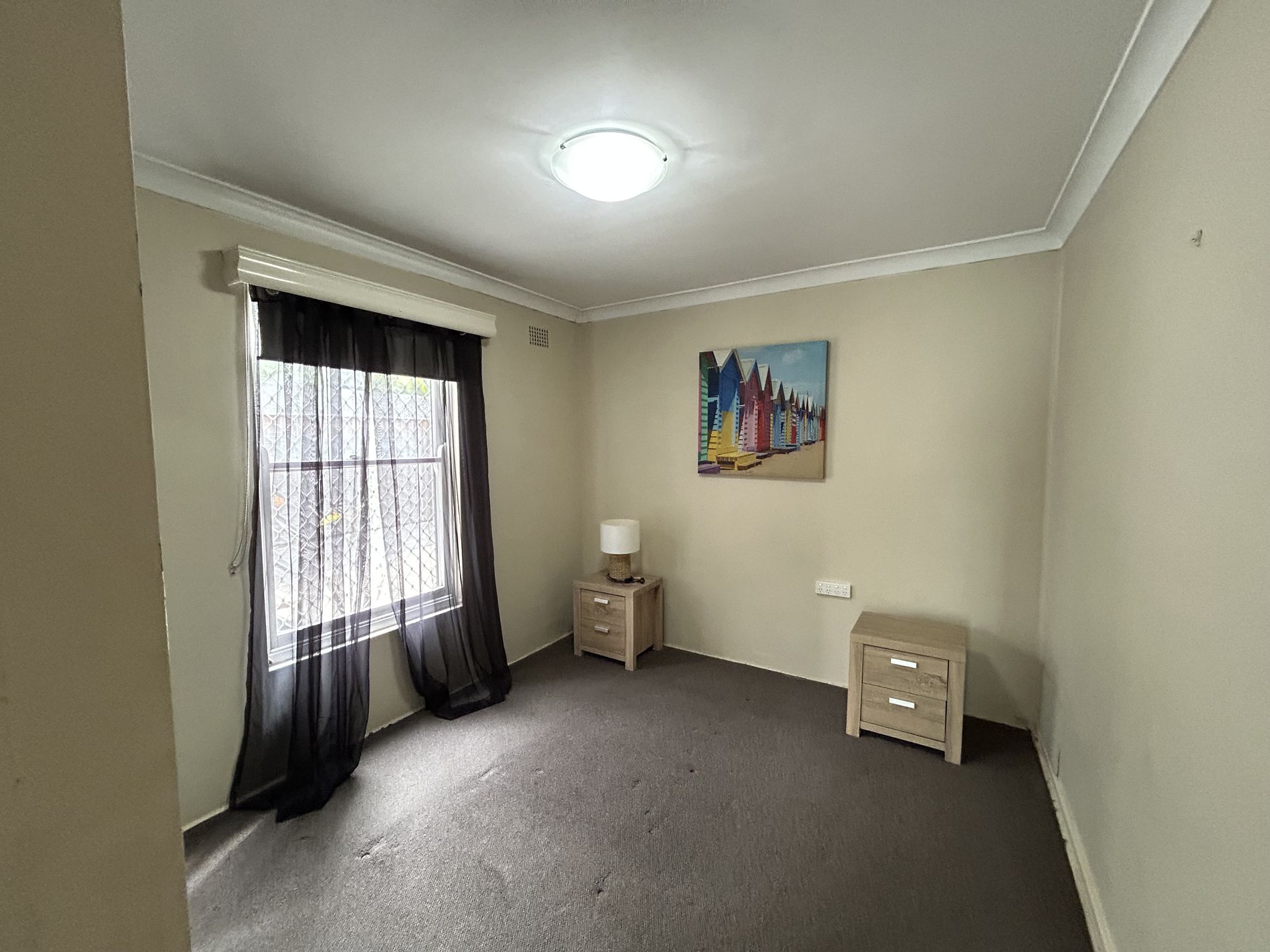 6 / 4 Mosbri Crescent, The Hill