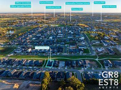 17 Chesney Rise, Officer