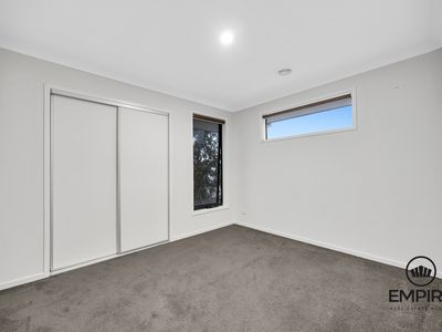 36 Treehouse Avenue, Clyde