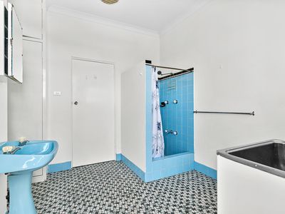 3 / 5 First Avenue South, Warrawong