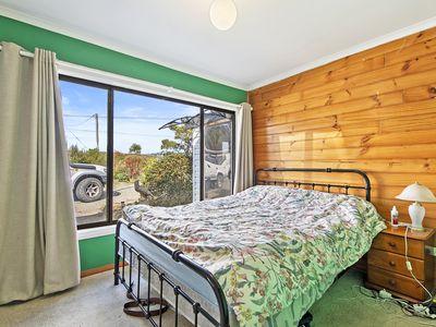 211 Back Line Road, Forest