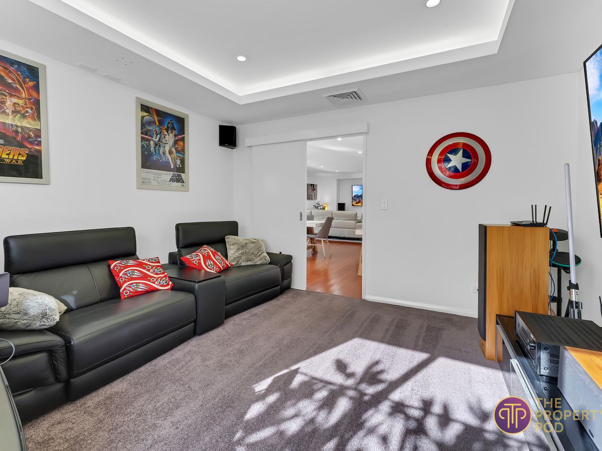 11 The Grandstand, Harrisdale