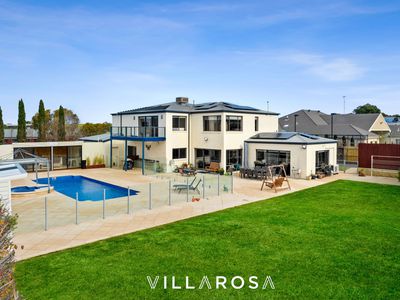 33-34 Barossa Court, Waurn Ponds