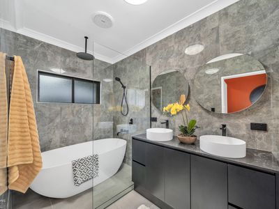 8 Caper Street, Mount Sheridan