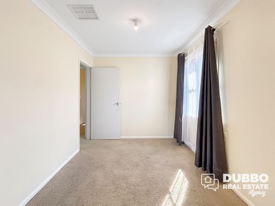 10 Wilkins Street, Dubbo