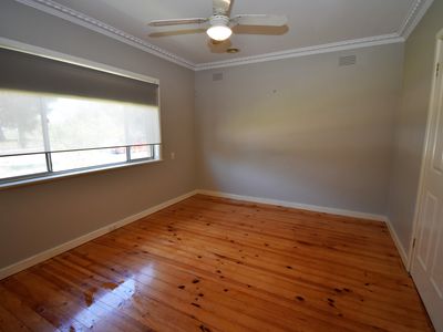 30 SISELY AVENUE, Wangaratta