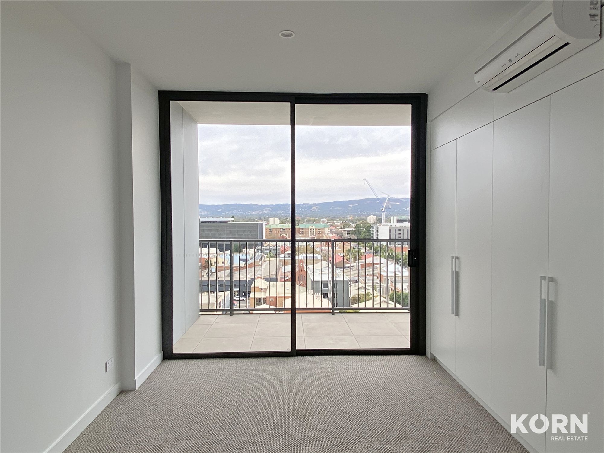 903 / 17 Penny Place, Adelaide
