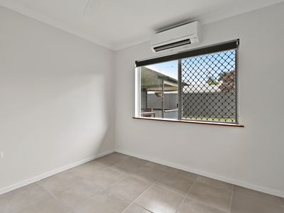 9 CONLAN CLOSE, Manoora