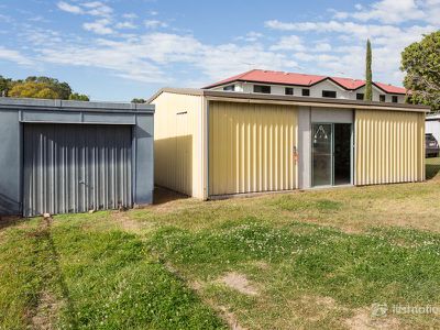 1366 Logan Road, Mount Gravatt