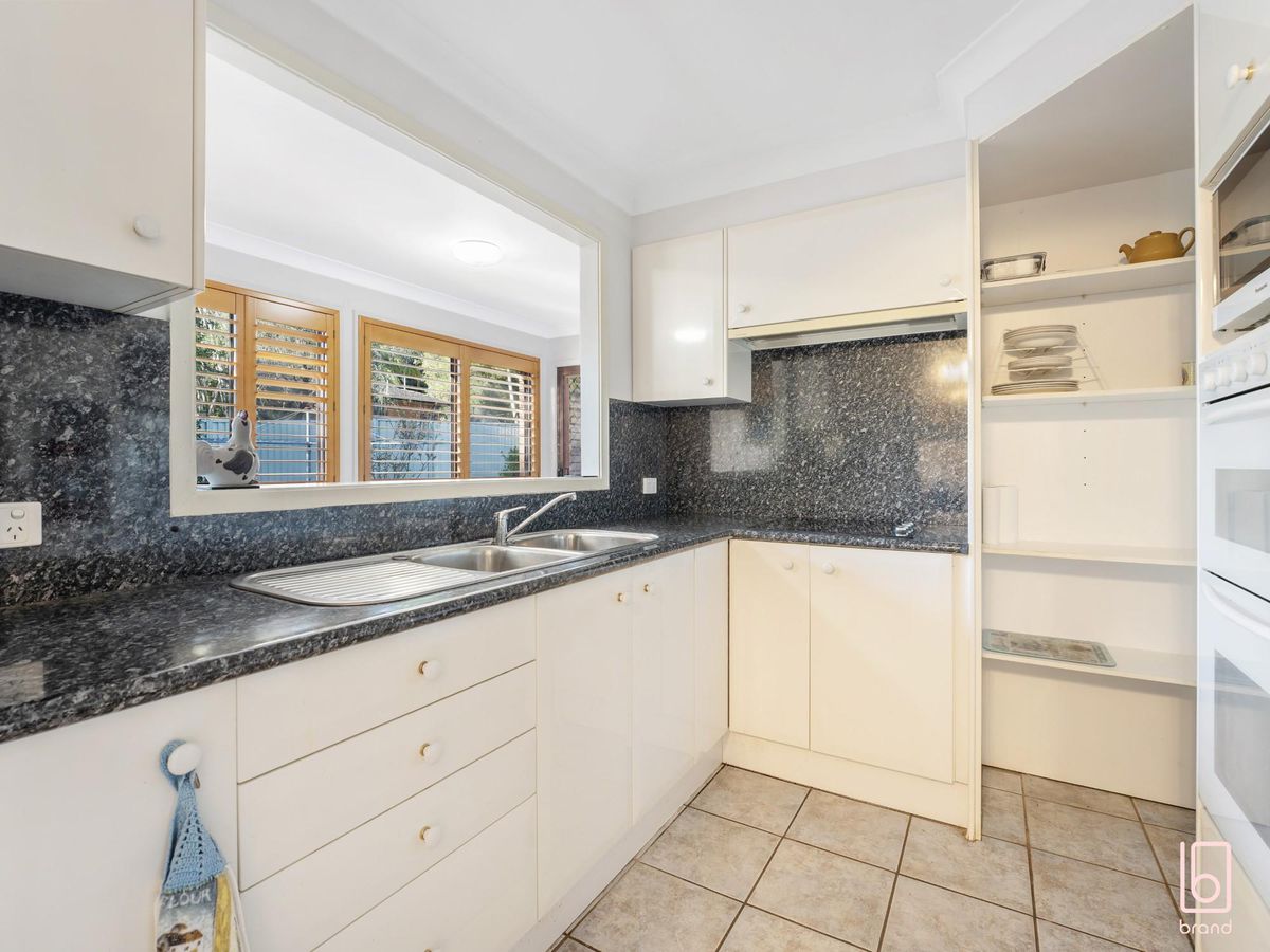 9 Gwenneth Close, Kanwal