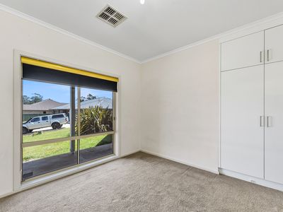 5 Finlayson Court, Millicent