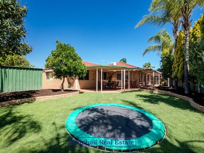 36 Mallina Circuit, Carramar