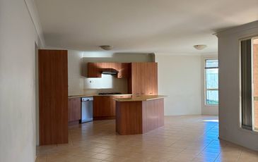 7 Bambara Avenue, Summerland Point