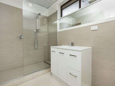 3 / 165 Kent Street, Ascot Vale