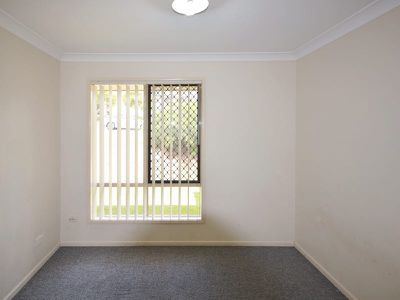 1 Sutherland Crescent, Goodna