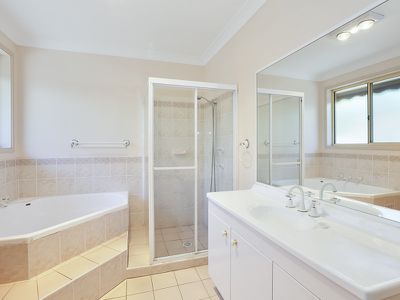 106 Dandaraga Rd, Brightwaters