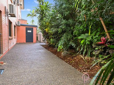 3 / 271 Esplanade, Cairns North