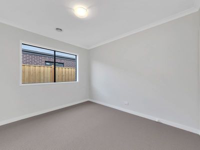 267 Heather Grove, Clyde North