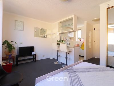 20 / 4 Bank Street, Meadowbank