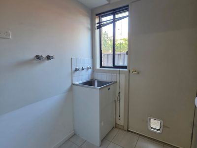 3 Ashburton Avenue, Manor Lakes