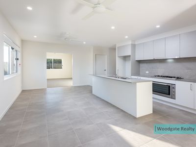 2 / 44 Ocean View Dr Woodgate QLD, Woodgate